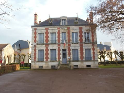 Couvreur Coulanges-la-Vineuse