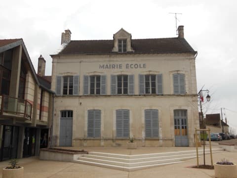 Couvreur Escolives-Sainte-Camille
